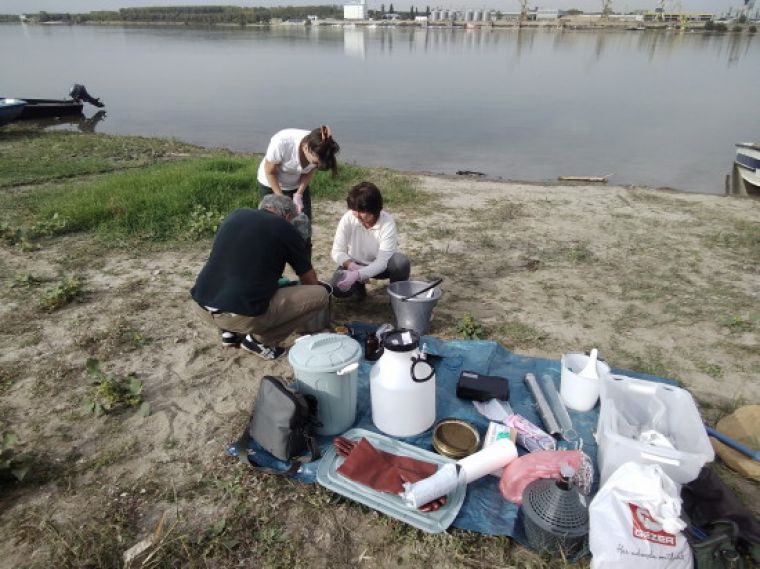 Sampling of sediments from the Danube River basin