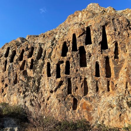 Оценка на геоложкия риск върху скални културни паметници на територията на Източни Родопи